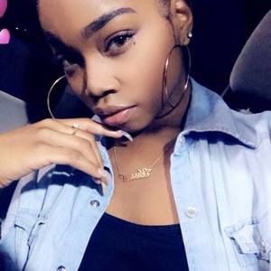 Meet your Posher, Maya